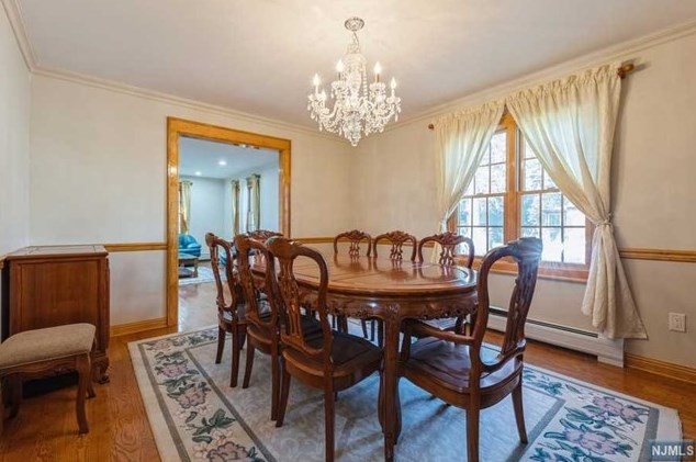 85 Chestnut St, Haworth NJ 07641-1906 exterior