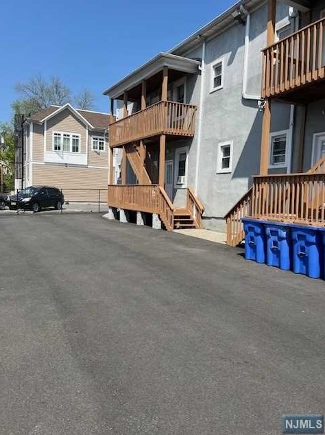 15 Grove St, Tenafly NJ  07670-1731 exterior
