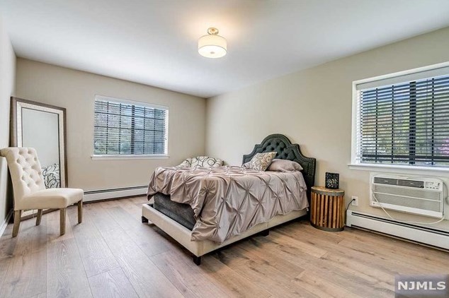 3 Avon Ct, Chatham Township NJ exterior