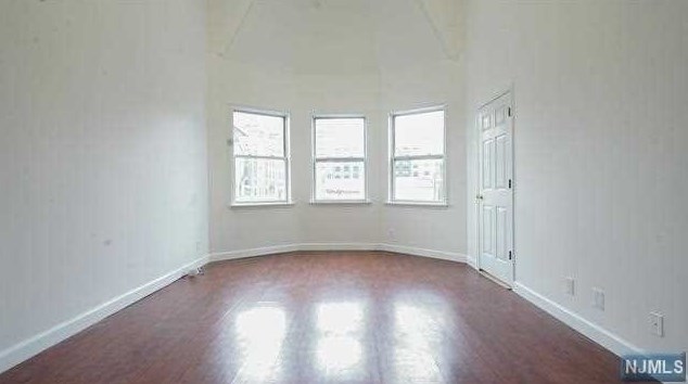 3334 Park Ave, Union City NJ 07086-5914 exterior