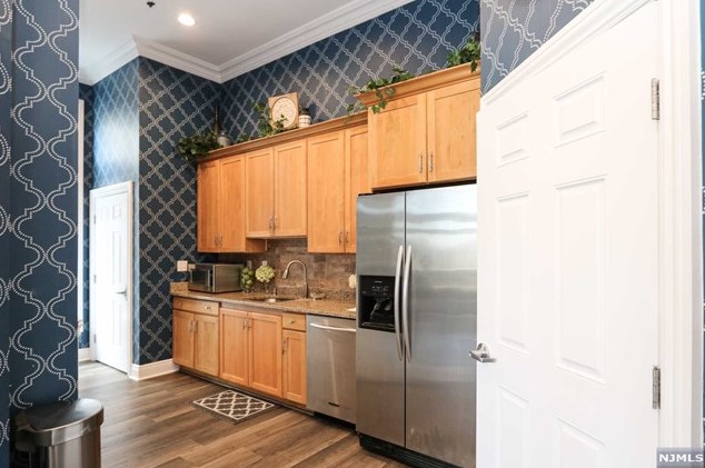 1410 Hamilton St, Belleville NJ 07109-5348 exterior