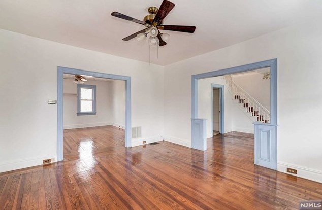 133 Grant Ave, Cresskill NJ 07626-1203 exterior