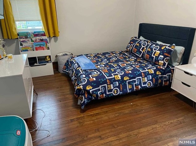 420 Devon St, Kearny NJ  07032-2613 exterior