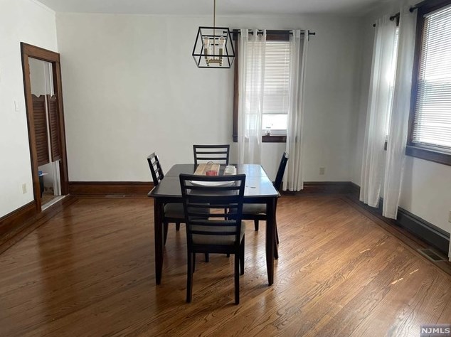 420 Devon St, Kearny NJ  07032-2613 exterior