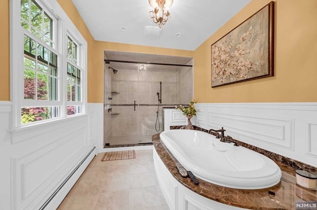 3 Lark Ln, Montvale NJ  07645-1131 exterior