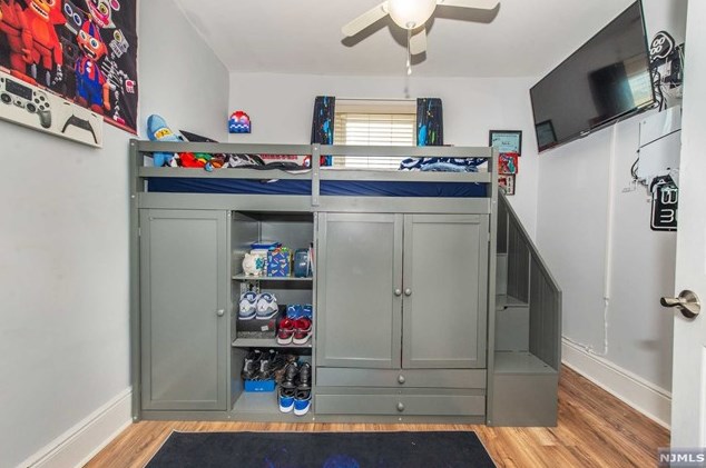 13 Pne St, Lodi NJ 07644-3404 exterior