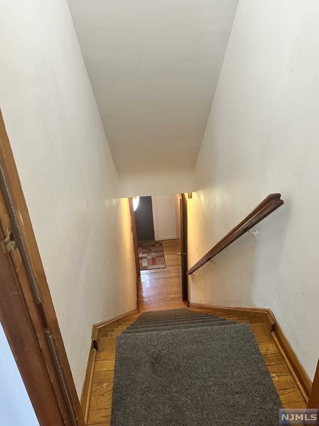 73 Stein Ave, Wallington NJ  07057-1530 exterior