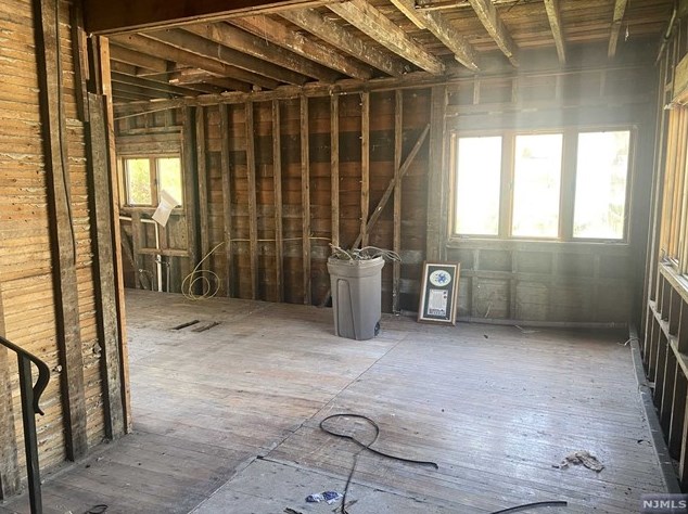 26 Lk St, Paterson NJ 07501-1516 exterior