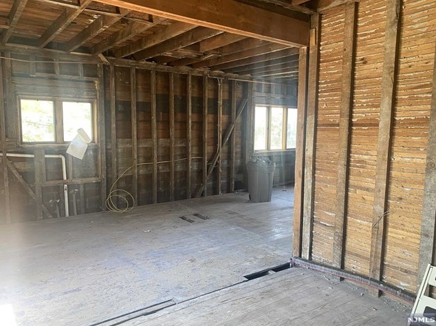 26 Lk St, Paterson NJ 07501-1516 exterior