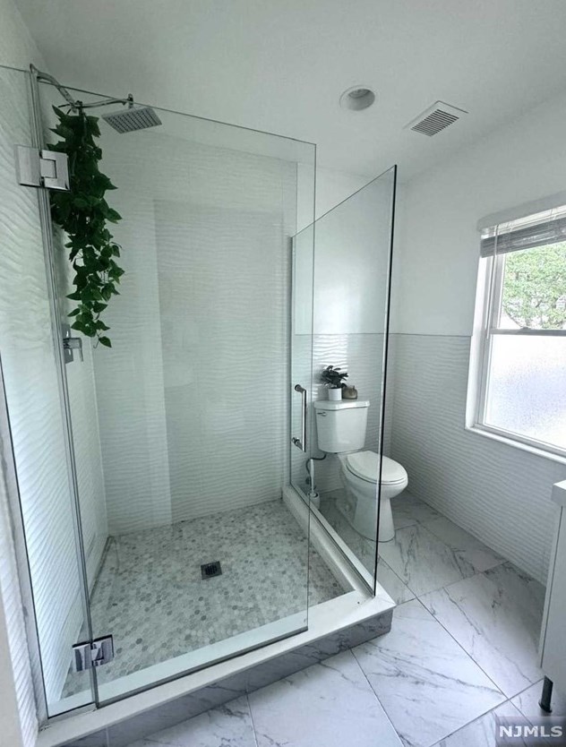 42 Linwood Ave, Bogota NJ 07603-1417 exterior