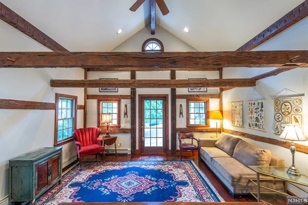 1687 County Rd 565, Wantage NJ 07461-4809 exterior