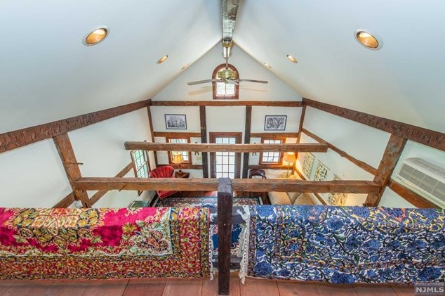 1687 County Rd 565, Wantage NJ 07461-4809 exterior