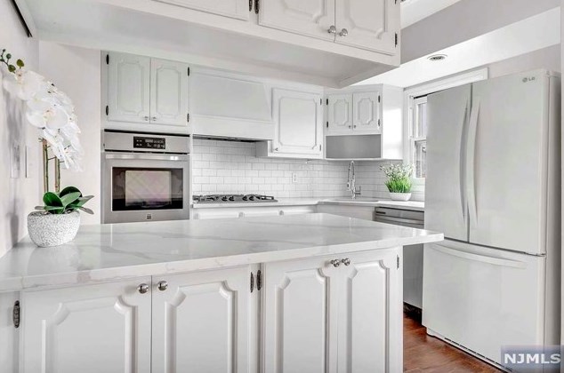 453 Madeline Ave, Outwater NJ 07026-2006 exterior