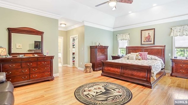 59 Chapel Rd, Mahwah NJ 07430-2842 exterior