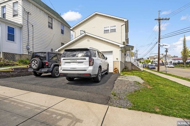 85 Franklin Ave, Town Center NJ 07052-6047 exterior