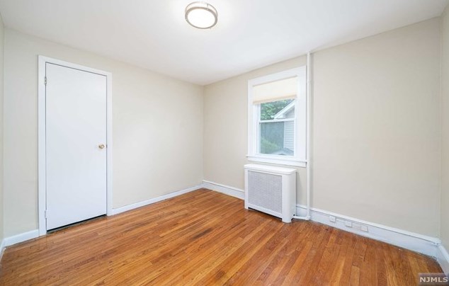 652 Tilden Ave, Teaneck NJ 07666-1847 exterior