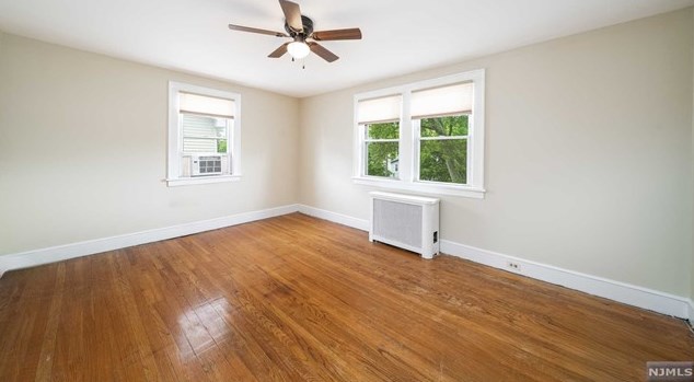 652 Tilden Ave, Teaneck NJ 07666-1847 exterior