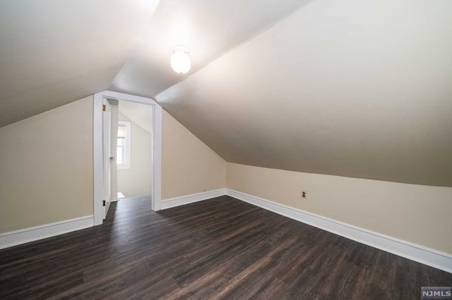 652 Tilden Ave, Teaneck NJ 07666-1847 exterior