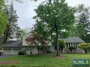 76 Prescott St, Demarest NJ  07627-1420 exterior