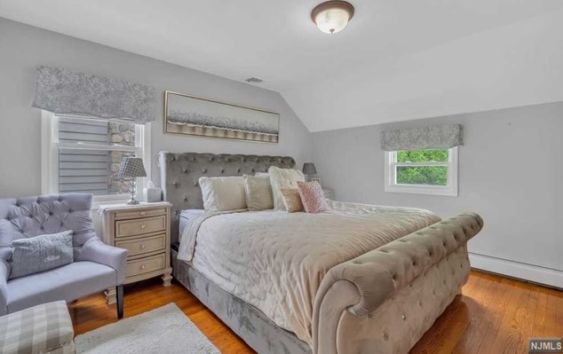 47 Kingston Ave, Paterson NJ 07506-1204 exterior