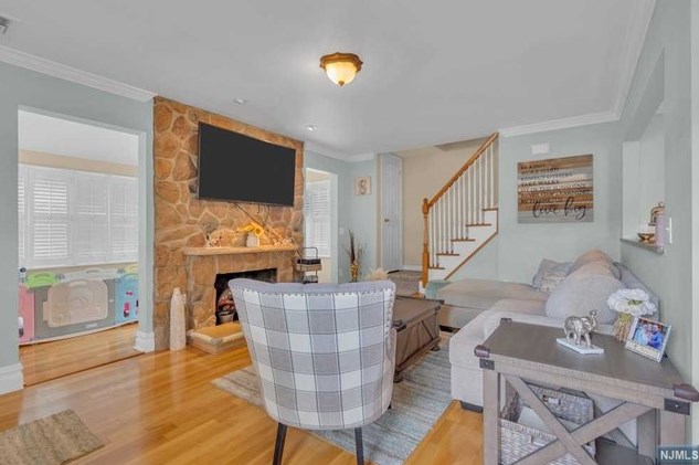 47 Kingston Ave, Paterson NJ 07506-1204 exterior