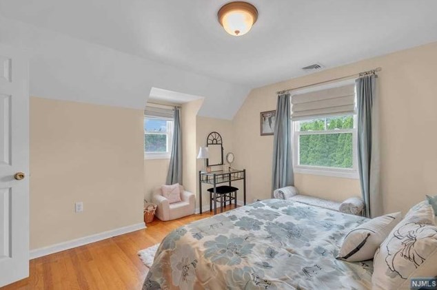 47 Kingston Ave, Paterson NJ 07506-1204 exterior