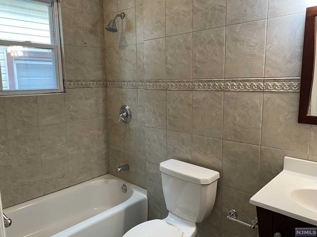 78 Gordon St, Ridgefield Park NJ  07660-1111 exterior