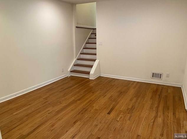 78 Gordon St, Ridgefield Park NJ  07660-1111 exterior