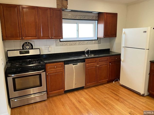 78 Gordon St, Ridgefield Park NJ  07660-1111 exterior