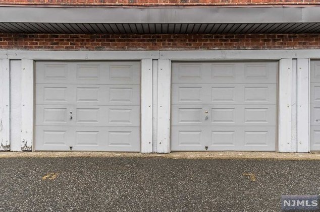 2350 5 St, West Fort Lee NJ 07024-7812 exterior