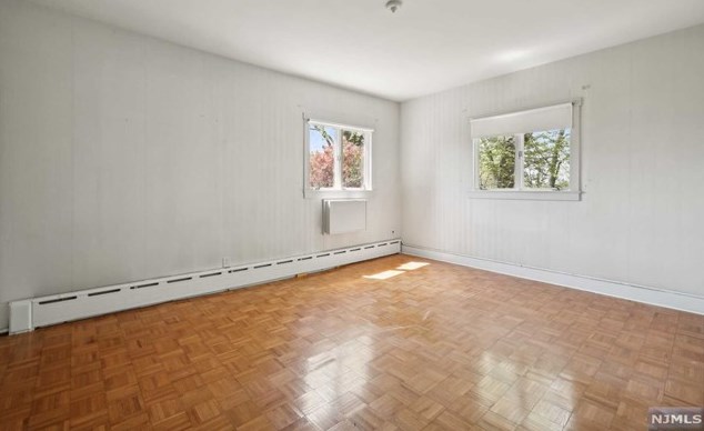 24 Fairview Ave, Montvale NJ 07645-2510 exterior