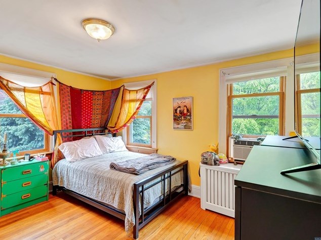 651 Orch St, Oradell NJ 07649-1435 exterior