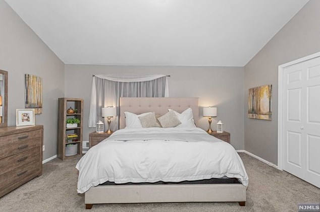 63 Ralph St, Wayne NJ 07470-2217 exterior