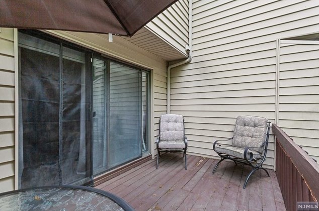 63 Ralph St, Wayne NJ 07470-2217 exterior