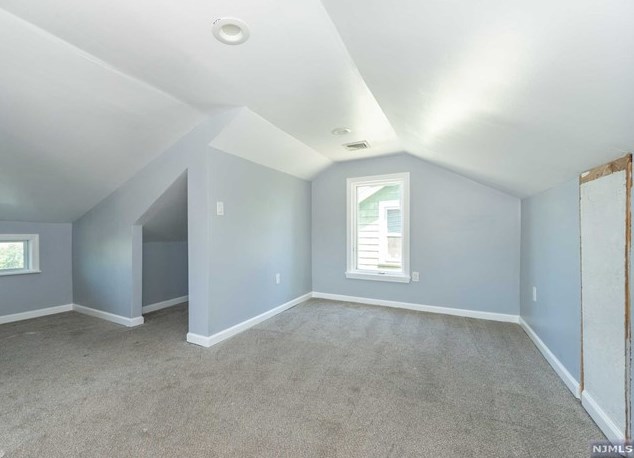 39 Division Ave, Belleville NJ 07109-2143 exterior