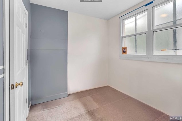 88 Chancellor Ave, Newark NJ 07112-1756 exterior