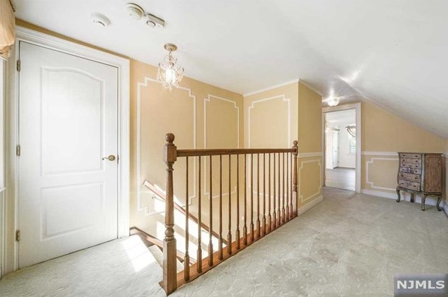 65 Harrison St, West Paterson NJ 07424-1655 exterior