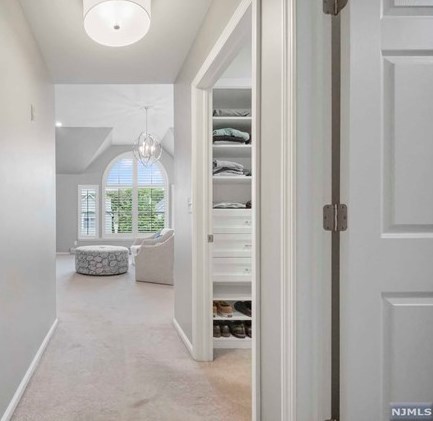 8 Serrell Dr, Montvale NJ 07645-1150 exterior