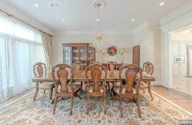 14 Homestead Rd, Tenafly NJ 07670 exterior