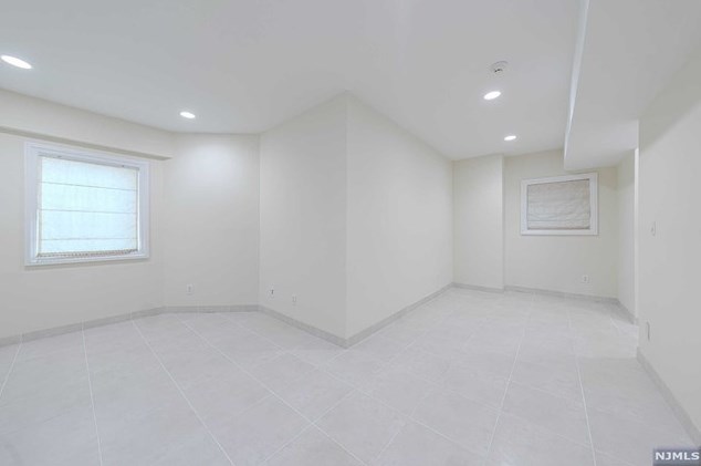 14 Homestead Rd, Tenafly NJ 07670 exterior