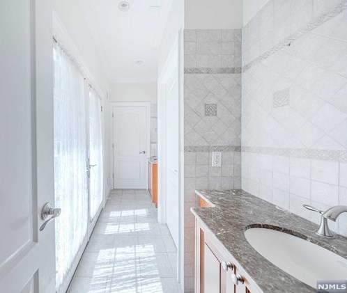 14 Homestead Rd, Tenafly NJ 07670 exterior