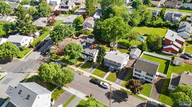 34 Stanley St, Clifton NJ 07013-1309 exterior