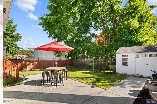 34 Stanley St, Clifton NJ 07013-1309 exterior