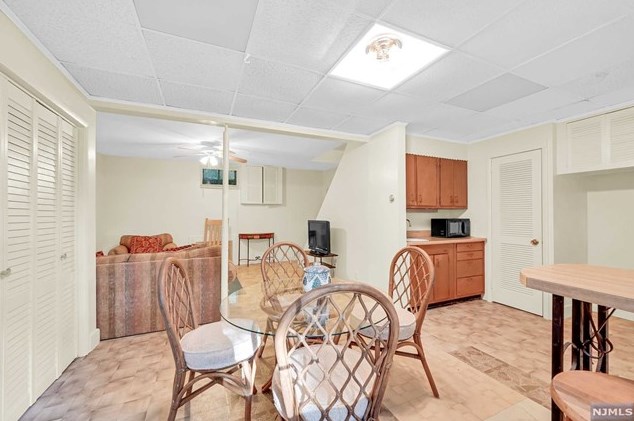57 Calumet Ave, Oakland NJ  07436-2914 exterior