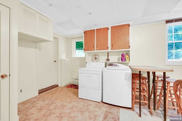 57 Calumet Ave, Oakland NJ  07436-2914 exterior