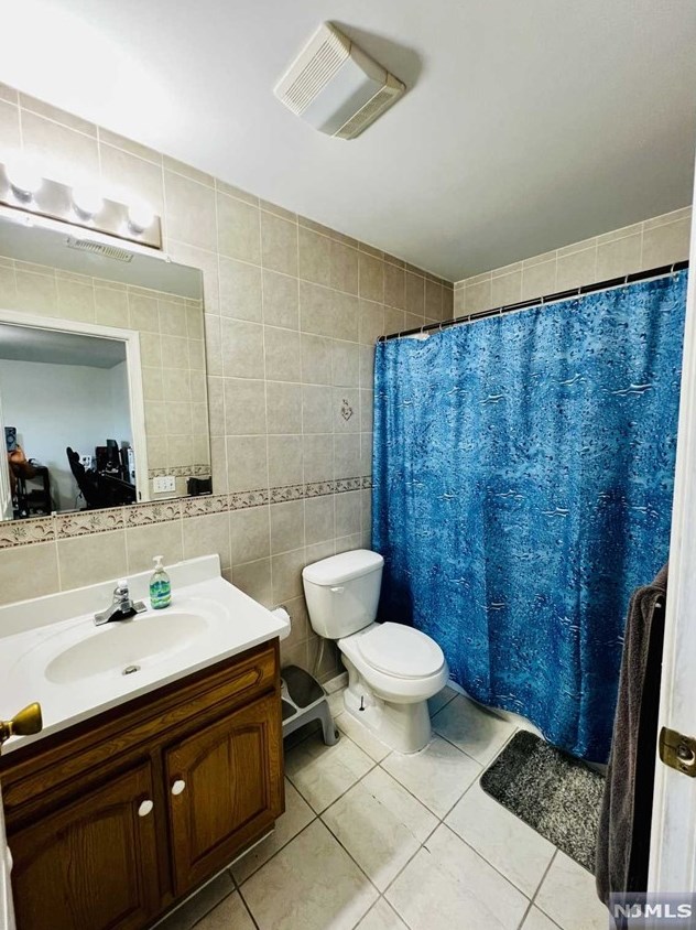 952 Flora St, Elizabeth NJ  07201-1914 exterior