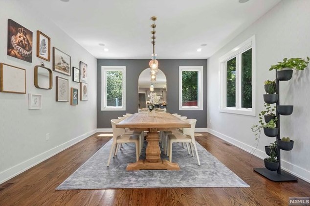 55 Cedar St, Cresskill NJ 07626-2508 exterior