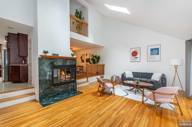 34 Windmill Dr, Morristown NJ  07960-5973 exterior