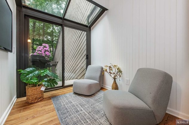 34 Windmill Dr, Morristown NJ  07960-5973 exterior