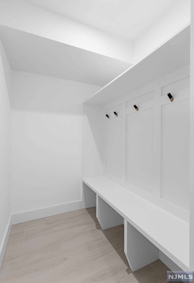 461 Bagley Pl, Cliffside Park NJ 07010-2002 exterior